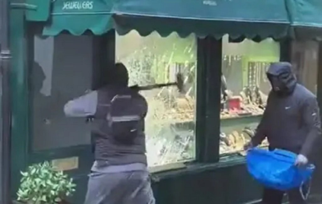 Asalto a una joyería en Londres