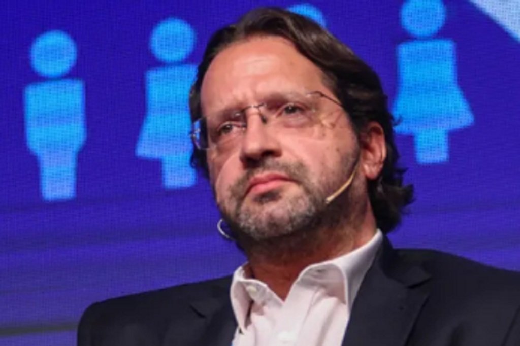 Revuelo por la salida de Lavagna