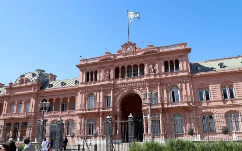 Milei anunció el proyecto "Grillete fiscal"