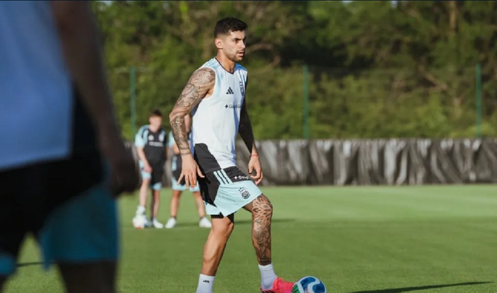 Cuti Romero volvió a entrenar con normalidad
