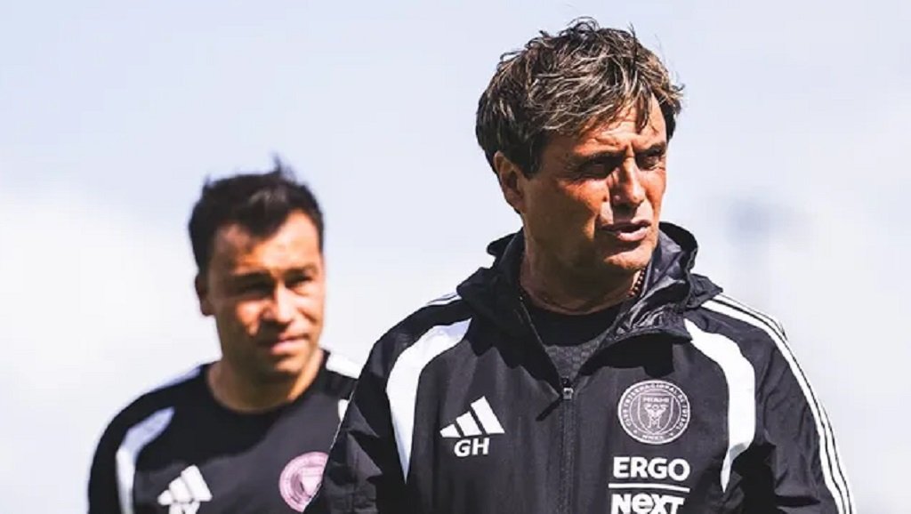 Hoyos habló sobre Messi y De Paul