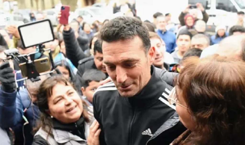La despedida de Lionel Scaloni de Pujato