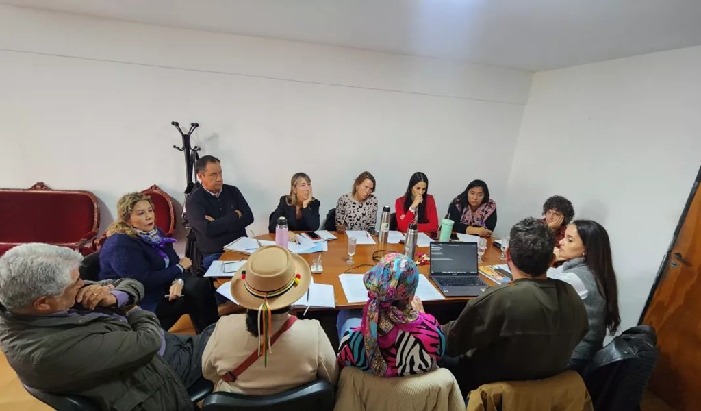 Buscan reglamentar la Ley Octorina
