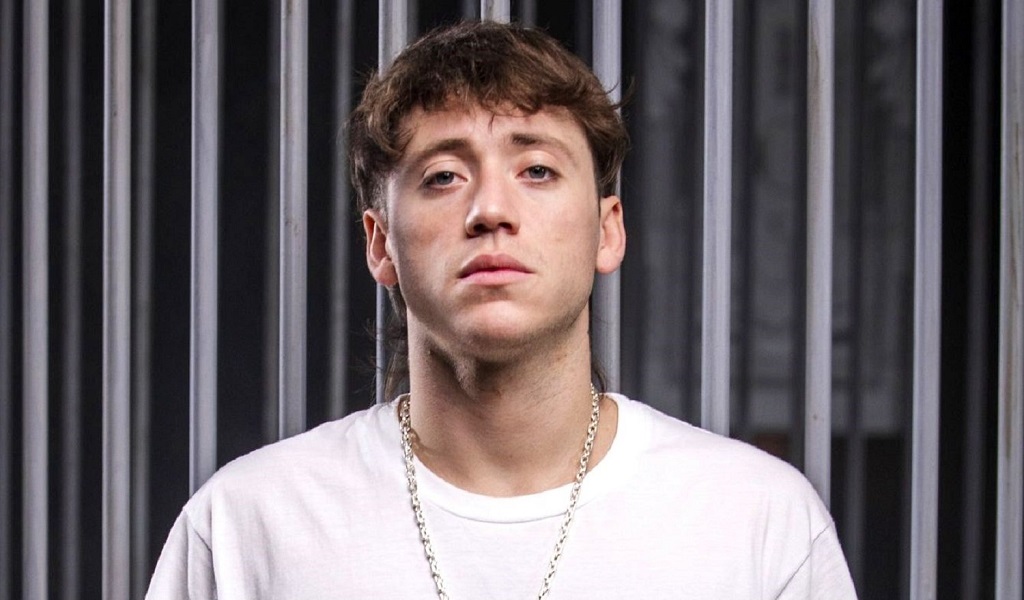 Paulo Londra lanza su nuevo álbum "Mujer Maravilla"
