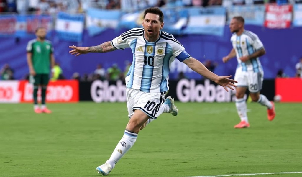 Lionel Messi la gran figura del triunfo argentino