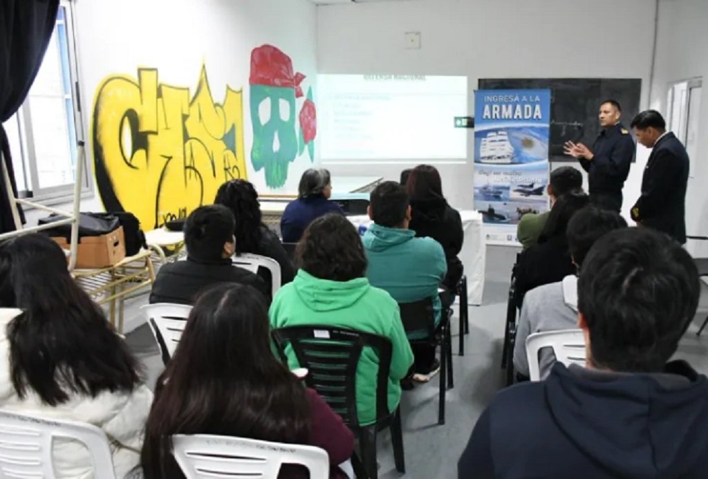 Última charla de ingreso a la Armada Argentina