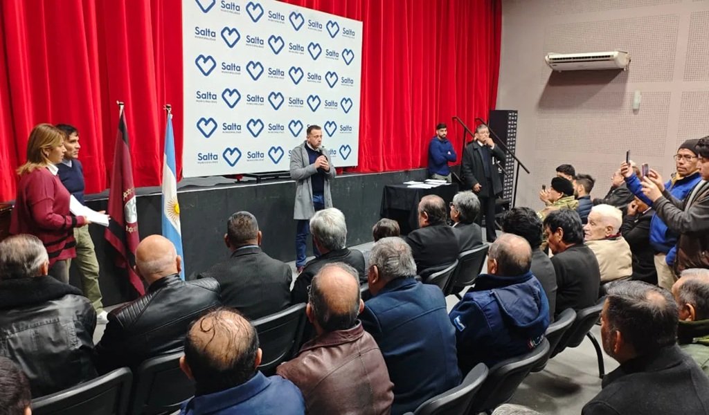 Entregaron obleas de libre estacionamiento a Veteranos de Malvinas