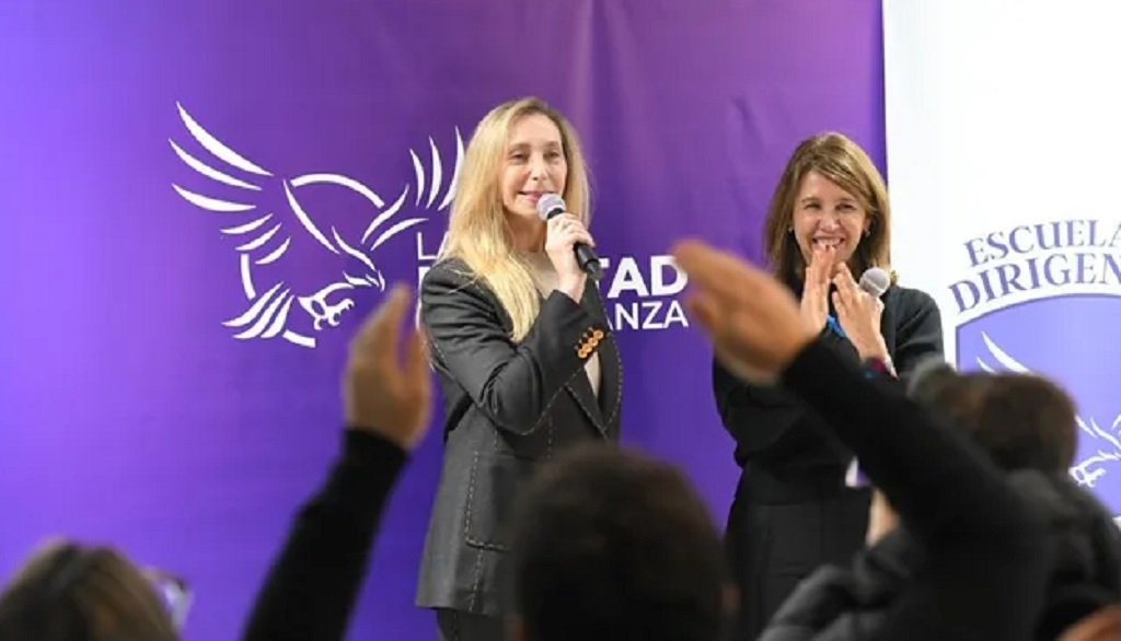 LLA inauguró Escuela para Dirigentes 