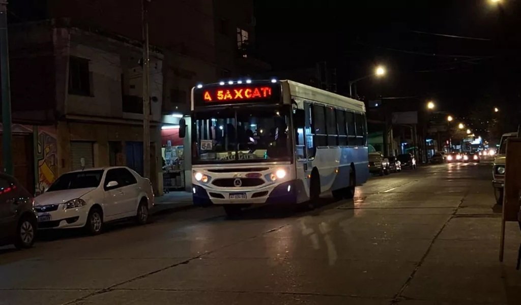 Los empresarios vuelven a prestar el servicio nocturno