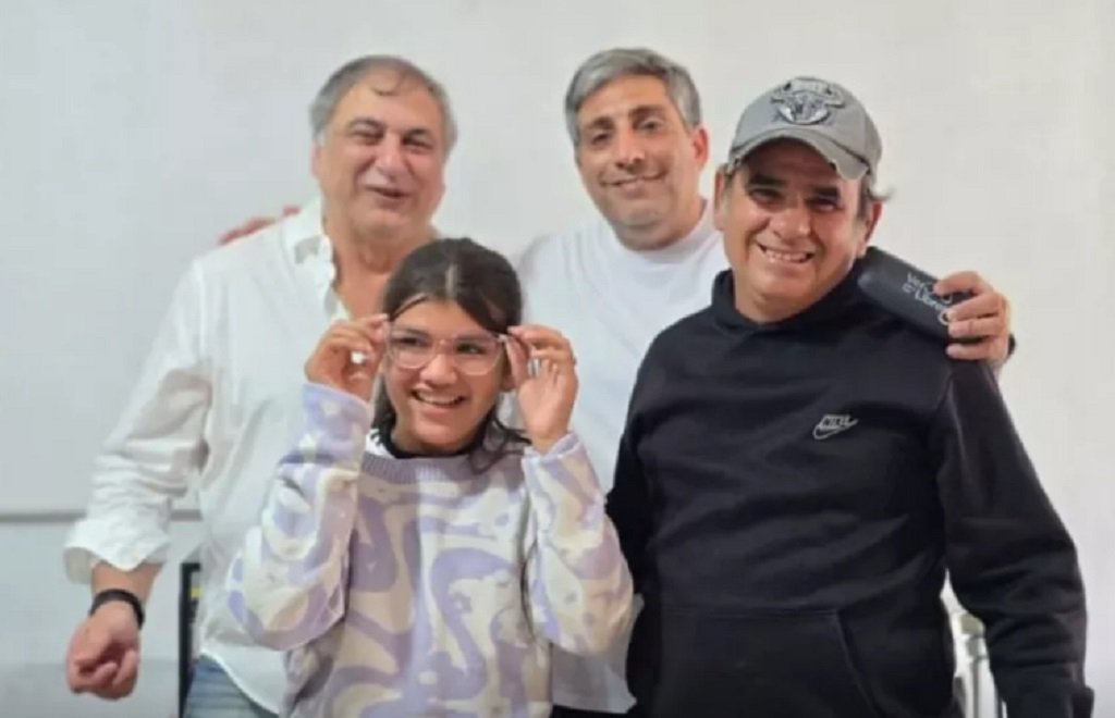 Se entregaron 61 anteojos a niños de Pichanal