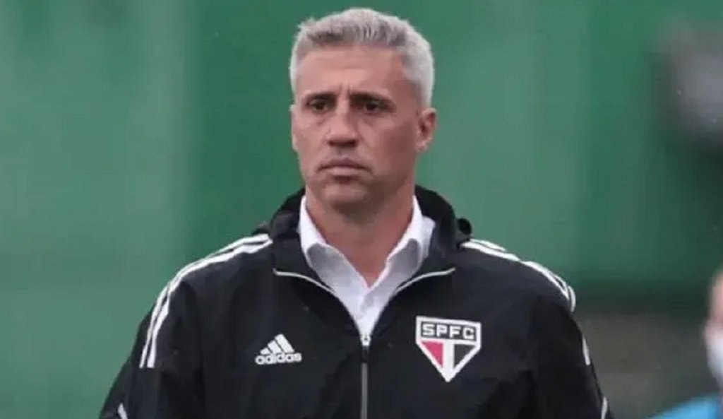 San Pablo despidió a Hernán Crespo