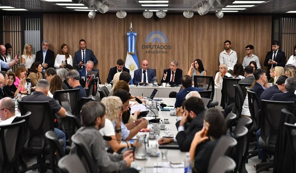 Primera audiencia por la reforma de la Ley de Glaciares