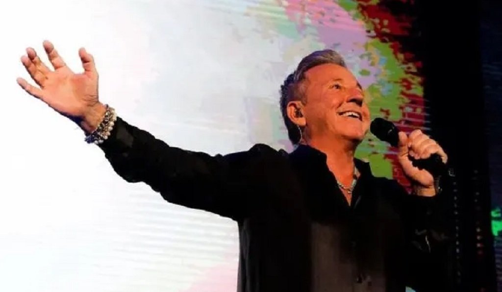 Ricardo Montaner renueva un clásico