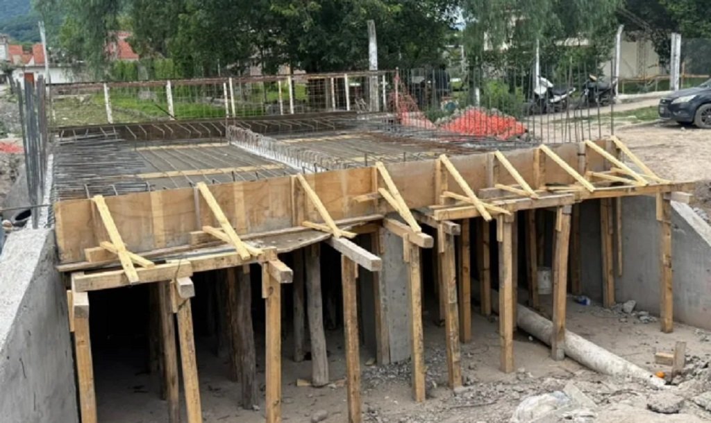 Villa Juanita y La Fama quedarán conectadas por un nuevo paso vehicular