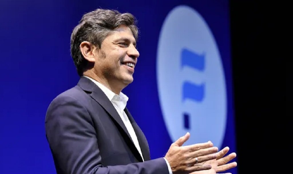 Kicillof lanzó el Movimiento Derecho al Futuro