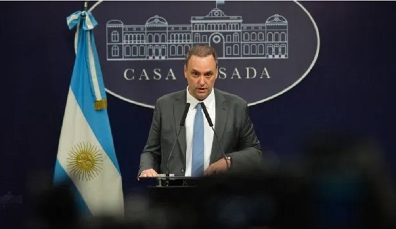 El Gobierno reabre la sala de periodistas