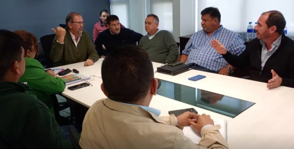 Camacho se reunió con intendentes