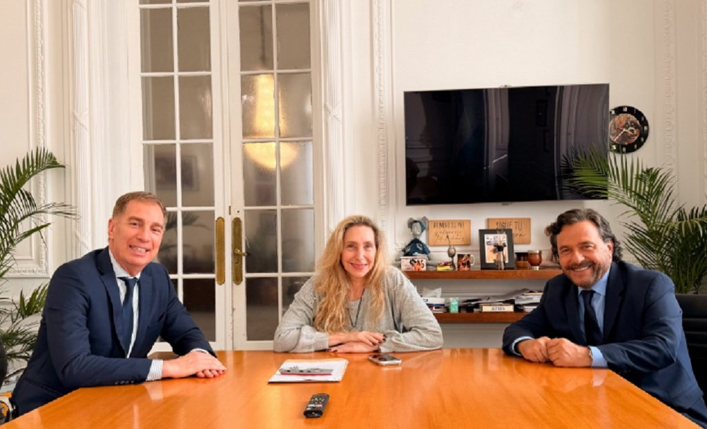 El gobernador Sáenz se reunió con Karina Milei y Santilli en Casa Rosada