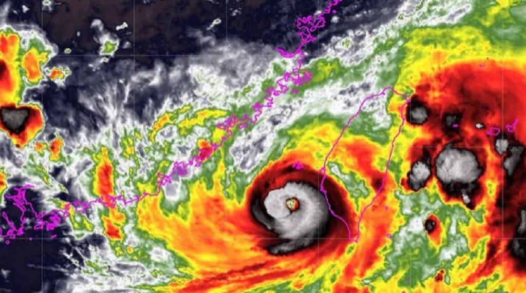 El tifón Kalmaegi golpeó Vietnam