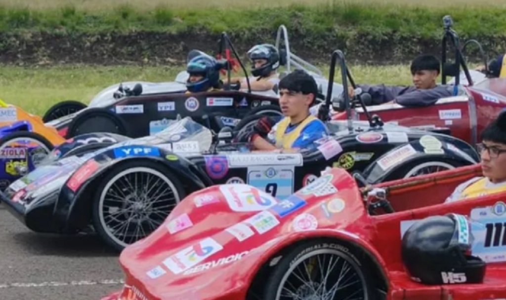 Escuelas técnicas salteñas participaron en el Desafío Nacional Eco Race 2025
