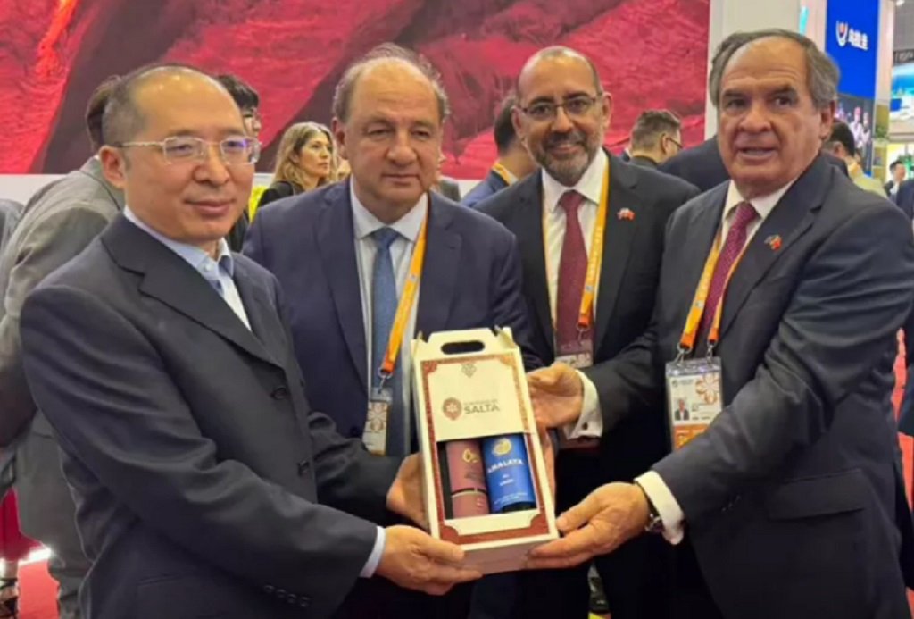Salta presente en la feria de importaciones en China