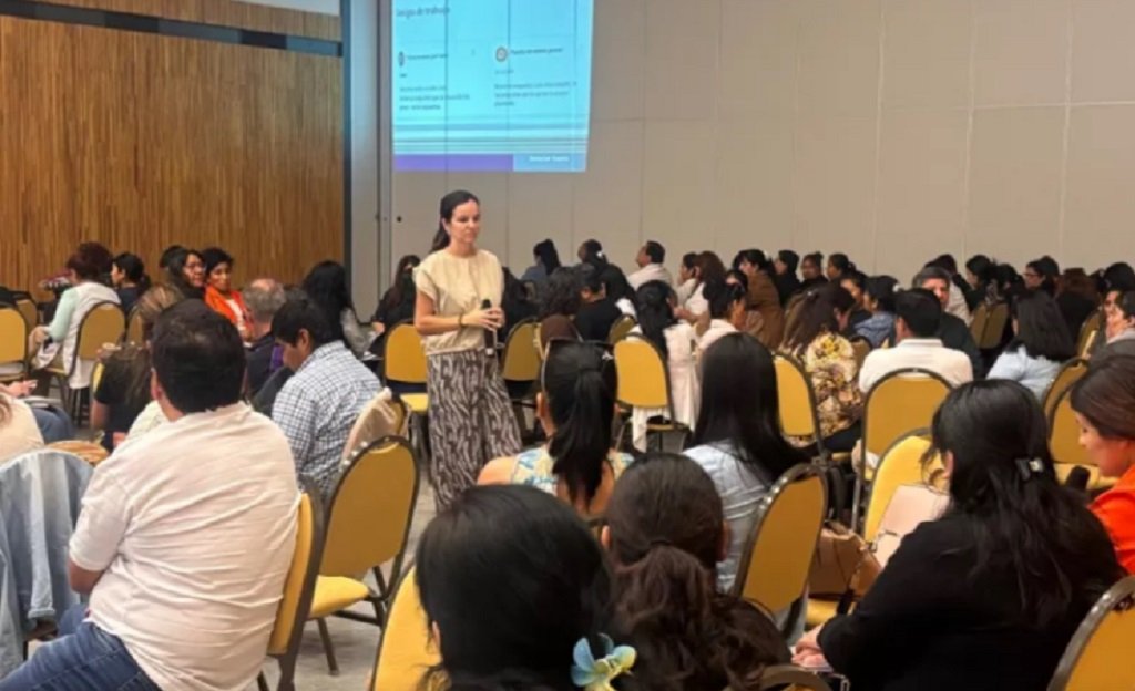 Docentes se capacitaron en convivencia escolar