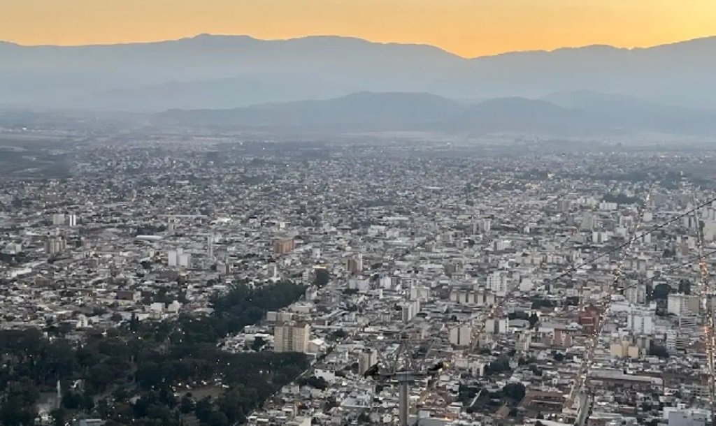 Concejo Deliberante: Prohibieron la publicidad aérea
