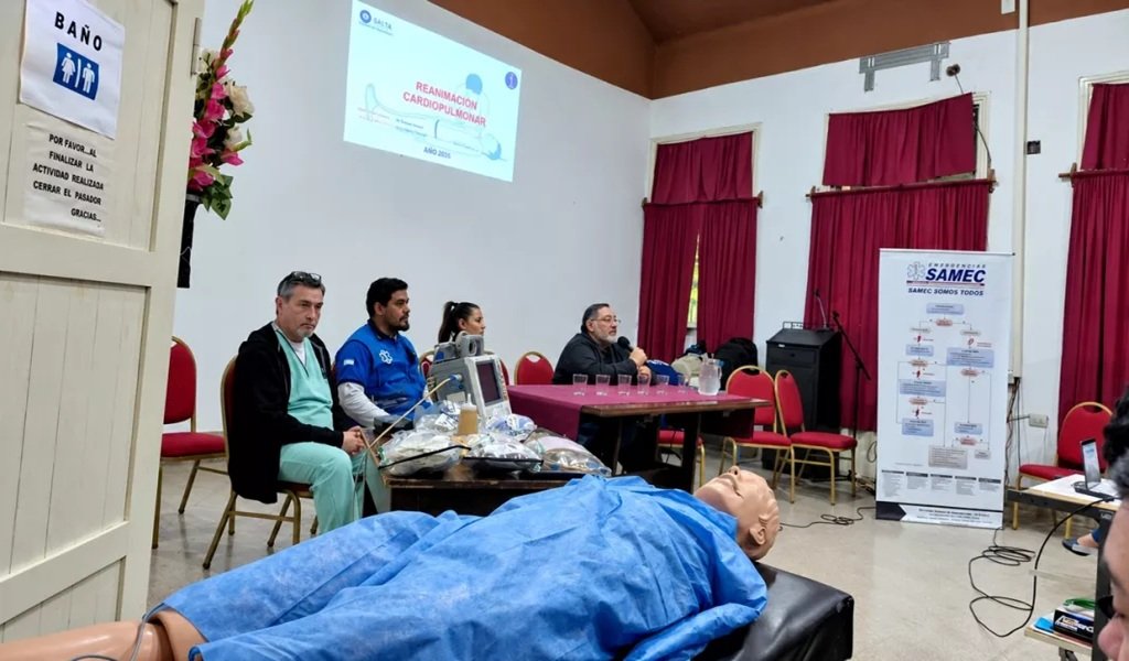El SAMEC capacitó en RCP en Güemes