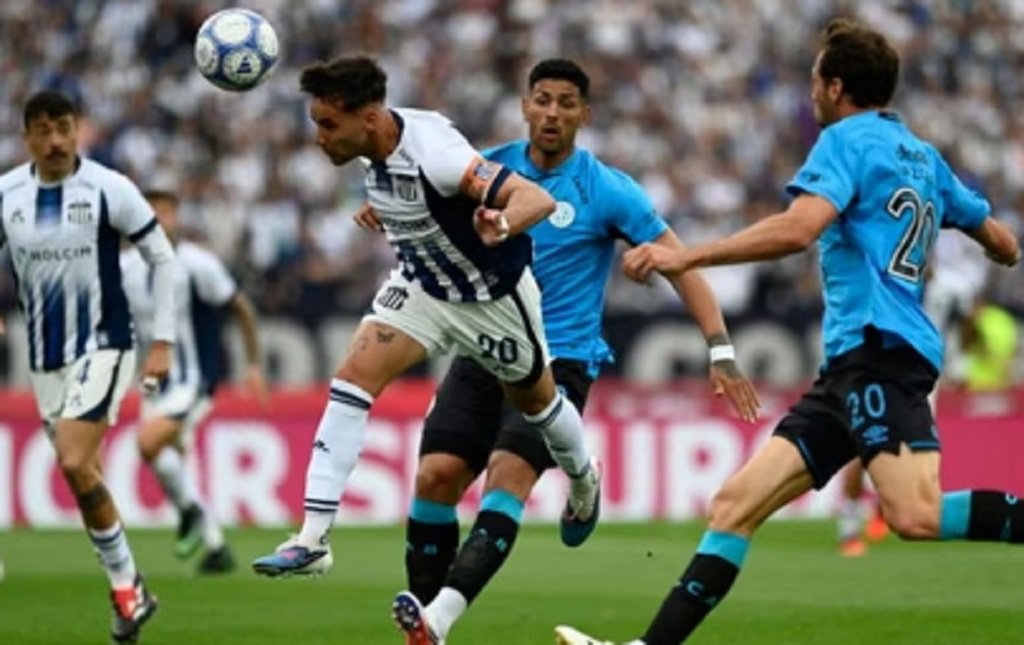 Belgrano se quedó con el clásico cordobés