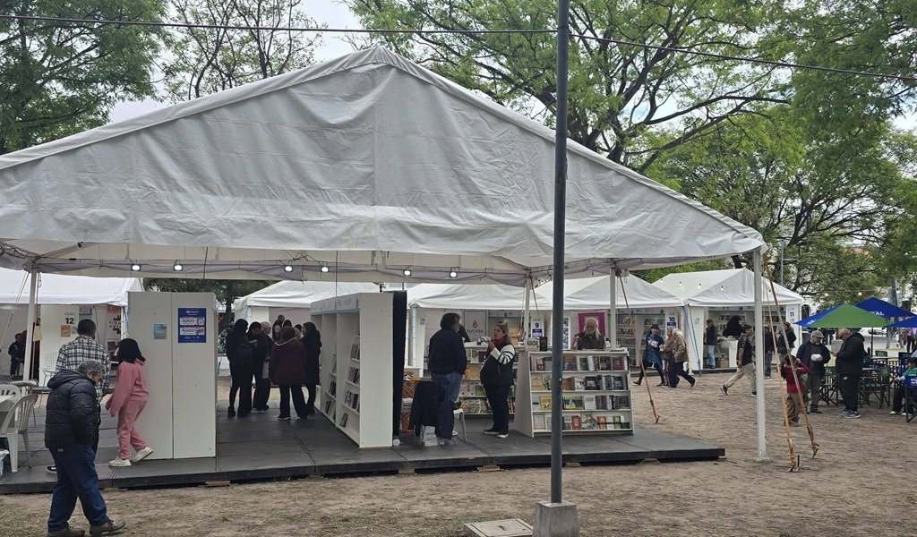 Última jornada de la XVIº Feria del Libro