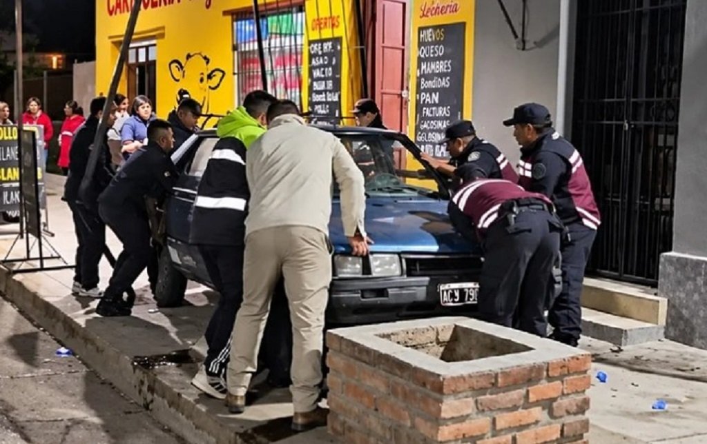 Cerrillos: se investiga un siniestro vial con 13 personas heridas