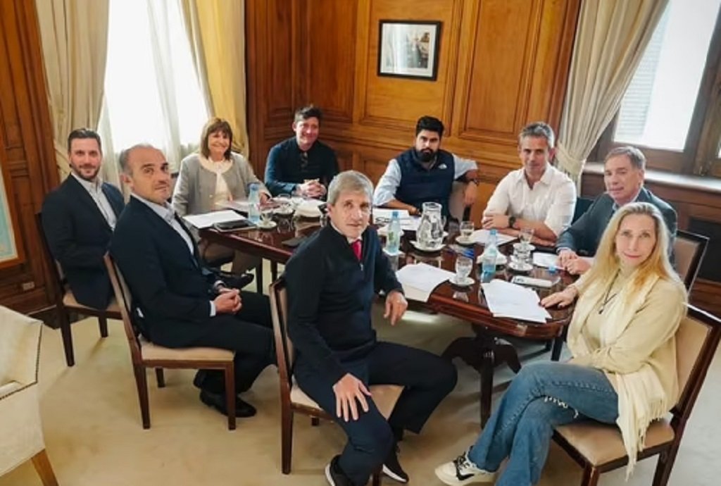 El Gobierno acelera acuerdos con aliados