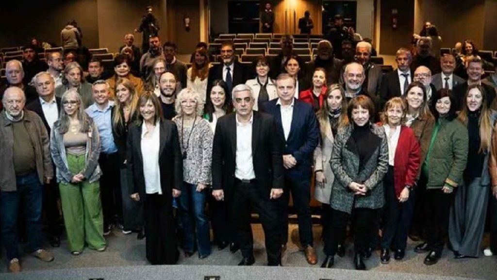 Encuentro entre rectores y diputados