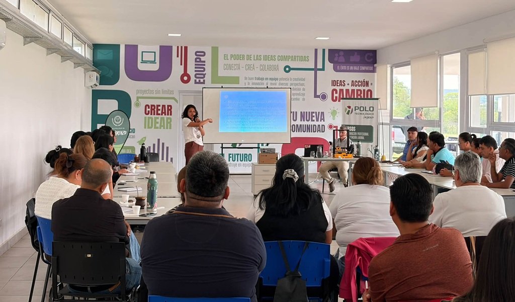 Capacitaron a referentes de Puntos Digitales 