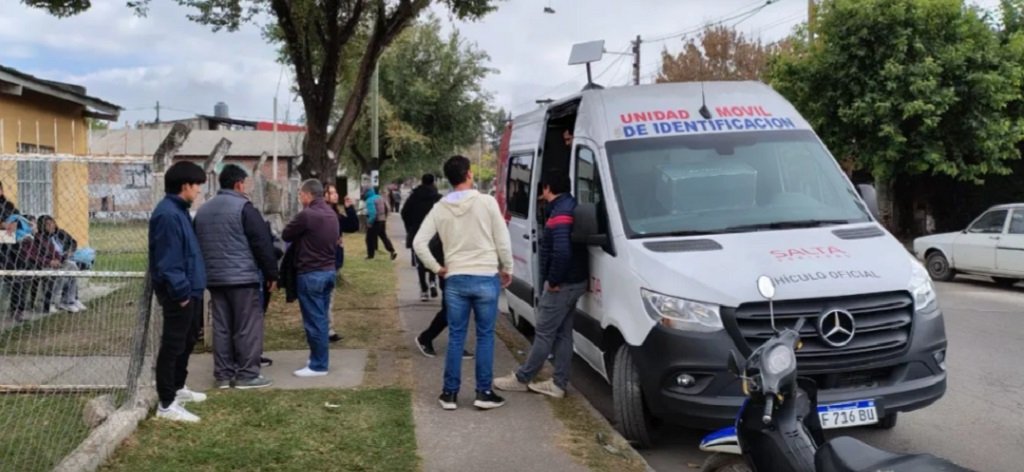 Operativo de identificación en Las Lajitas