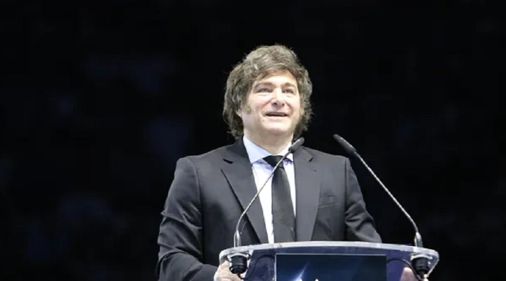 Denunciaron penalmente a Javier Milei 