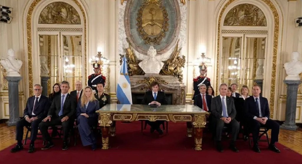Se prohibirá operar en Malvinas