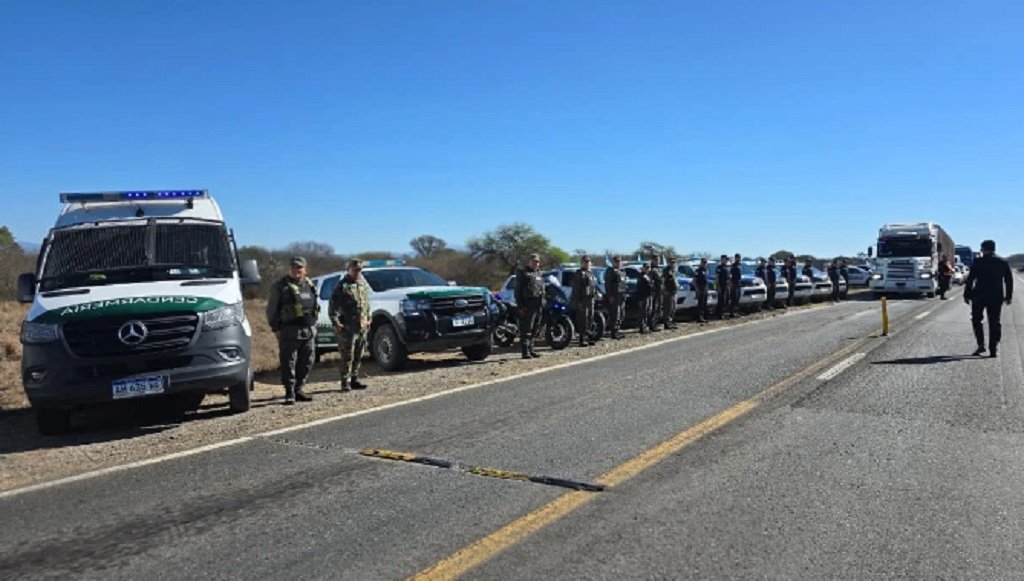 Salta y Tucumán reforzaron los controles en rutas