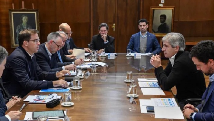 Automotrices reclamaron al Gobierno mejoras impositivas