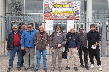 Taxistas protestaron contra Apps