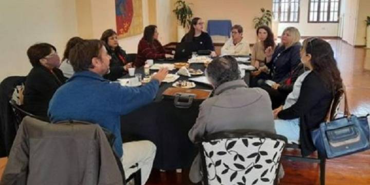 Profesionales no médicos convocan a una conferencia de prensa