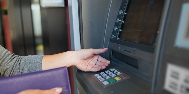 Hoy cobran sus sueldos los trabajadores municipales