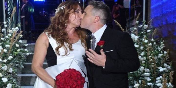 En una noche a plena emoción, se casó Lizy Tagliani