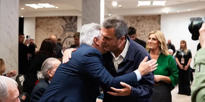 Homenaje a de la Sota reunió dirigentes 