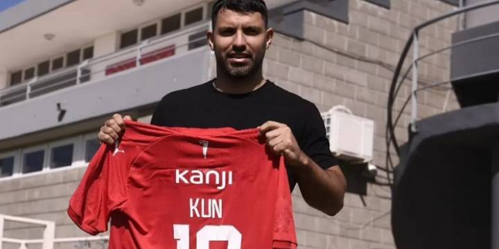 El Kun Agüero aclaró su situación con Independiente