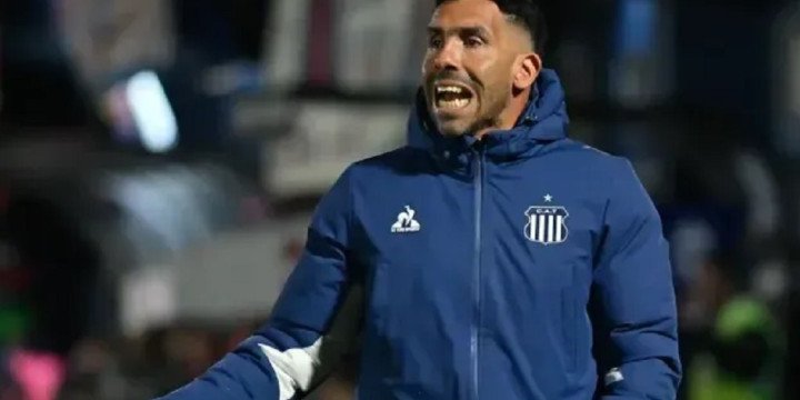 Messi presente en la despedida de Tévez
