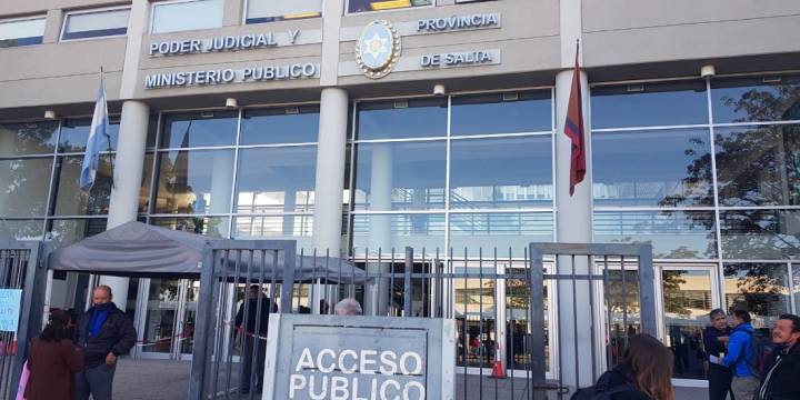 Condenan a una contadora infiel por robo a un Colegio profesional