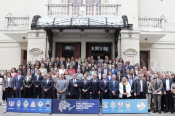 Sesiona el Parlamento del Norte con el eje en obras