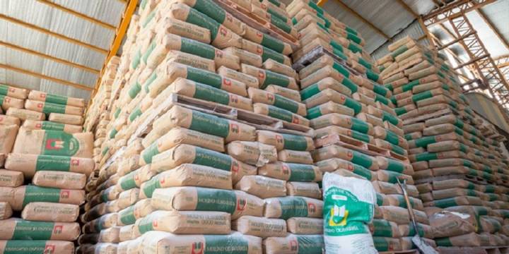 El Gobierno autorizó un nuevo aumento de la harina del 4%
