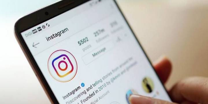 ¿Cómo crear historias compartidas en Instagram?